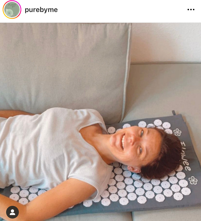 Maud van Pure By Me ervaart een Flowee spijkermat