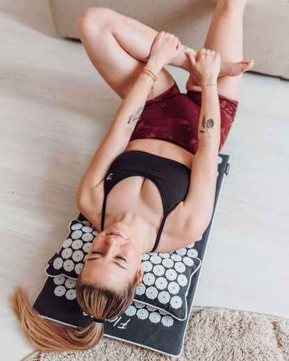Relaxset Luxe - Spijkermat ECO met oogkussen - Grijs met wit