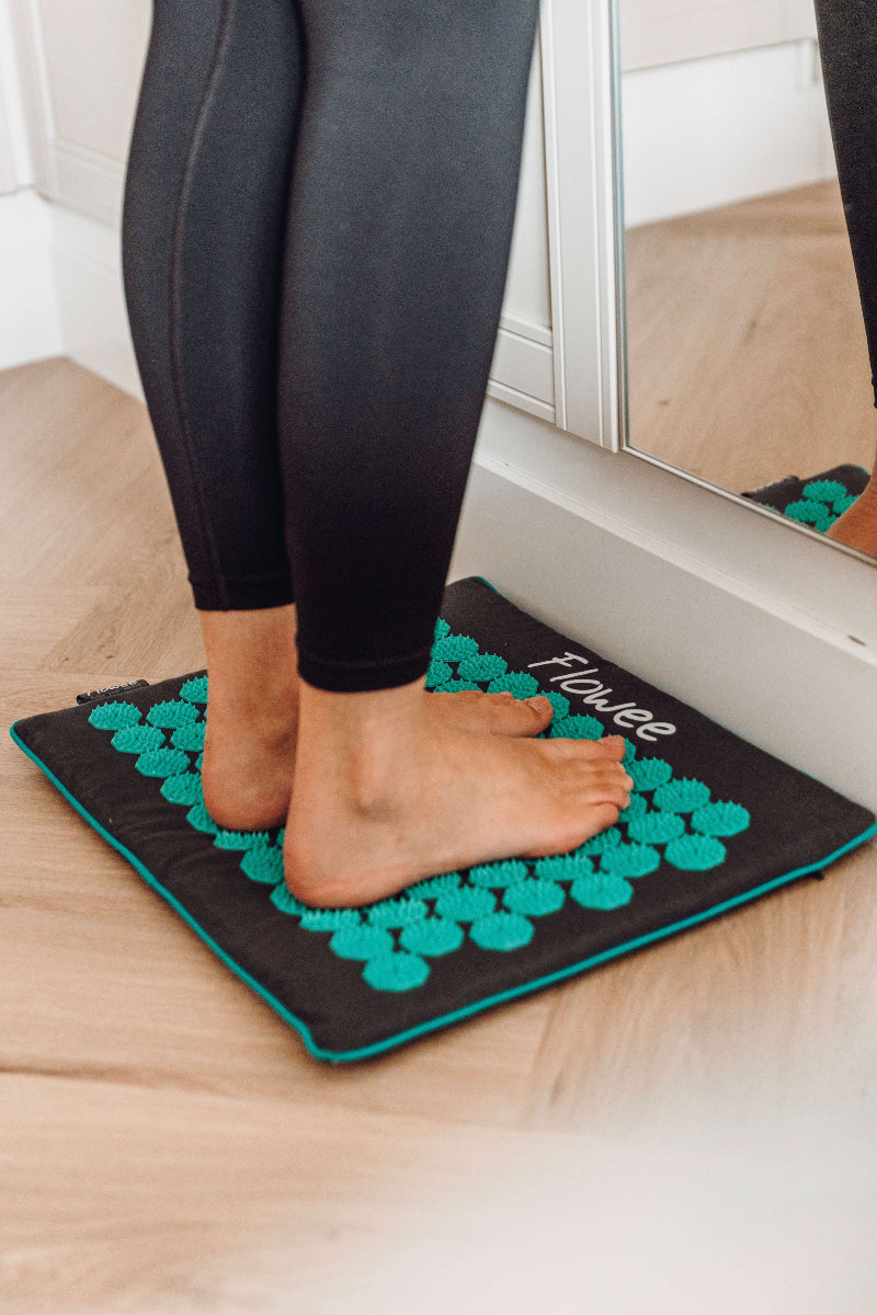 Flowee spijkermat klein grijs zeegroen