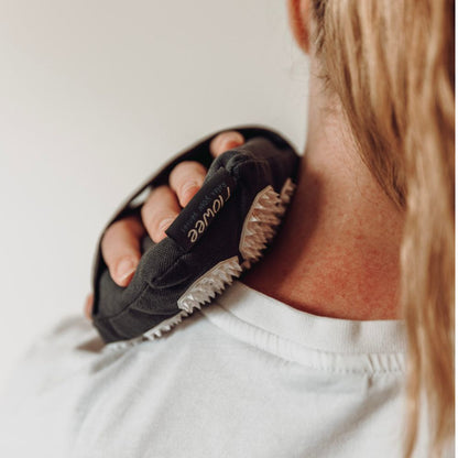 Spijkermat Massagehand