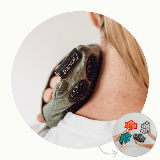 Spijkermat Massagehand