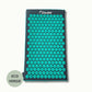Grijze Flowee ECO spijkermat met zeegroene spikes.
